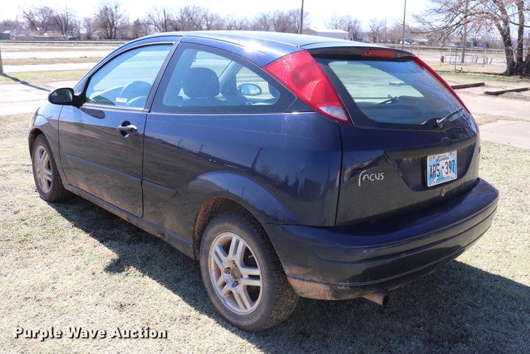 image for item EJ9797 2003 Ford Focus ZX3