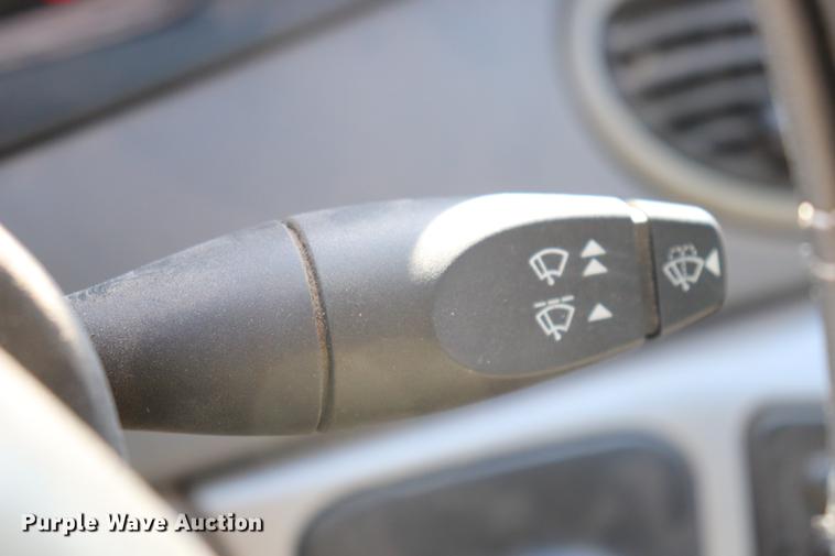 image for item EJ9797 2003 Ford Focus ZX3