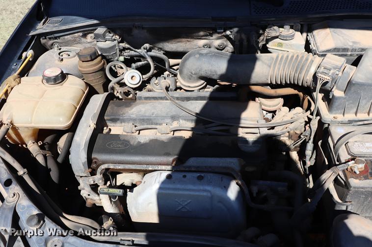 image for item EJ9797 2003 Ford Focus ZX3