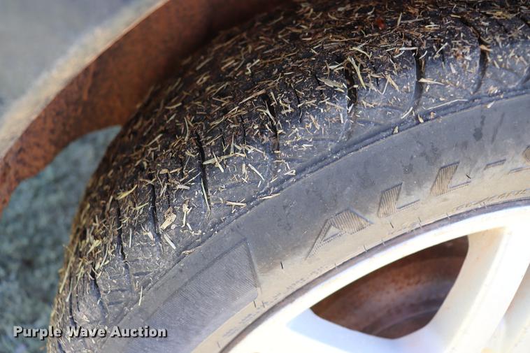 image for item EJ9797 2003 Ford Focus ZX3