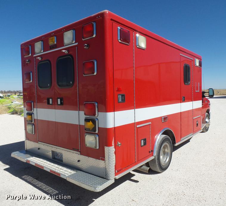image for item EN9532 2008 Ford E450 ambulance
