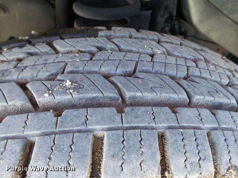 image for item EN9532 2008 Ford E450 ambulance