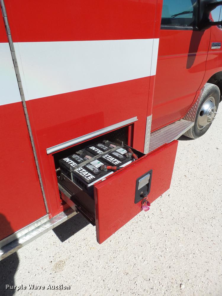 image for item EN9532 2008 Ford E450 ambulance