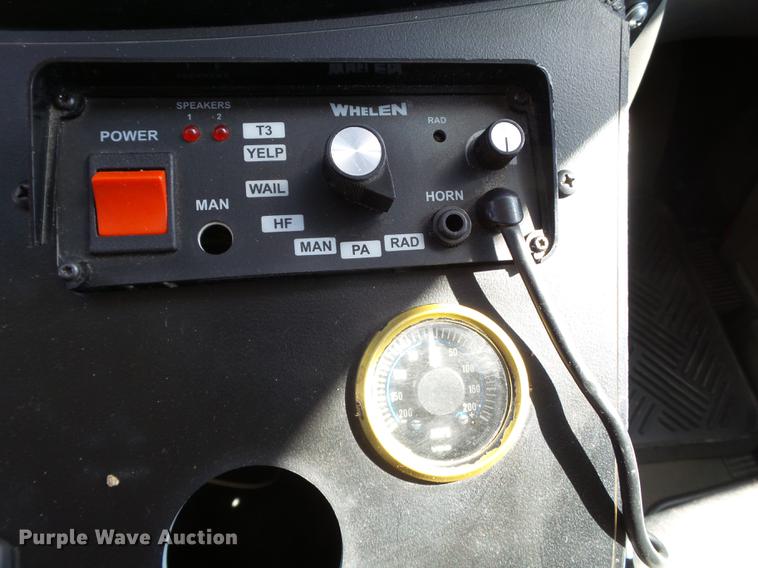 image for item EN9532 2008 Ford E450 ambulance