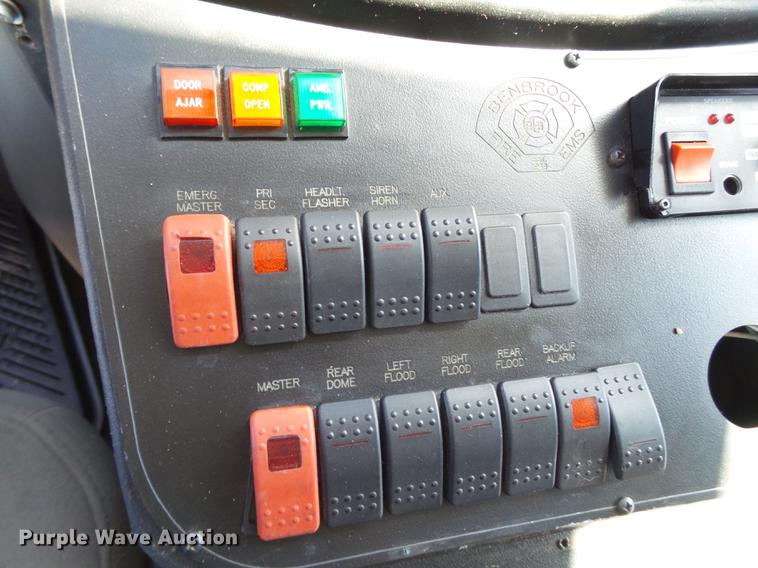 image for item EN9532 2008 Ford E450 ambulance