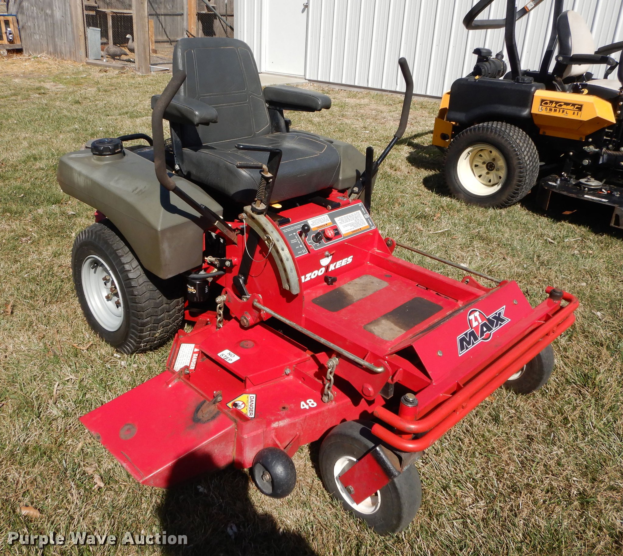 2008 Yazoo/Kees Max ZT ZTR lawn mower in Hillsdale, KS Item EN9086