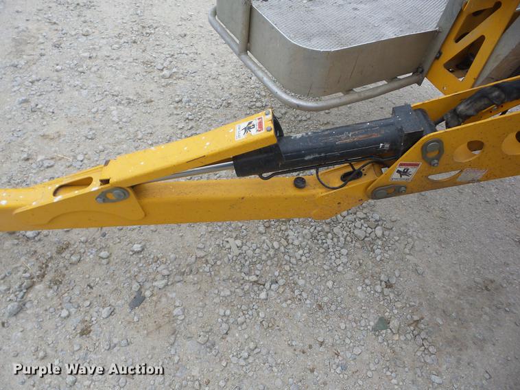 image for item AY9599 2011 Bil-Jax 4527A boom lift