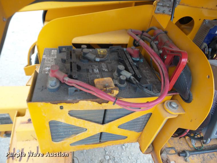 image for item AY9599 2011 Bil-Jax 4527A boom lift