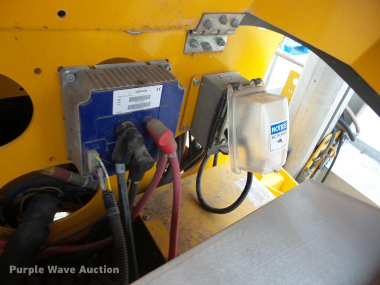 image for item AY9599 2011 Bil-Jax 4527A boom lift