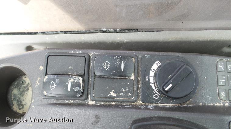 image for item BW9181 2012 Volvo EC140C L excavator