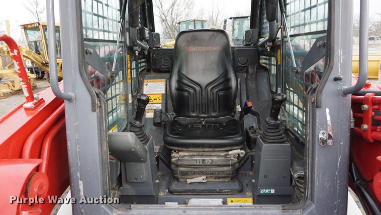 image for item DB0489 2014 Takeuchi TL12 skid steer