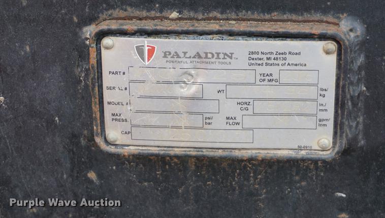 image for item DB0489 2014 Takeuchi TL12 skid steer