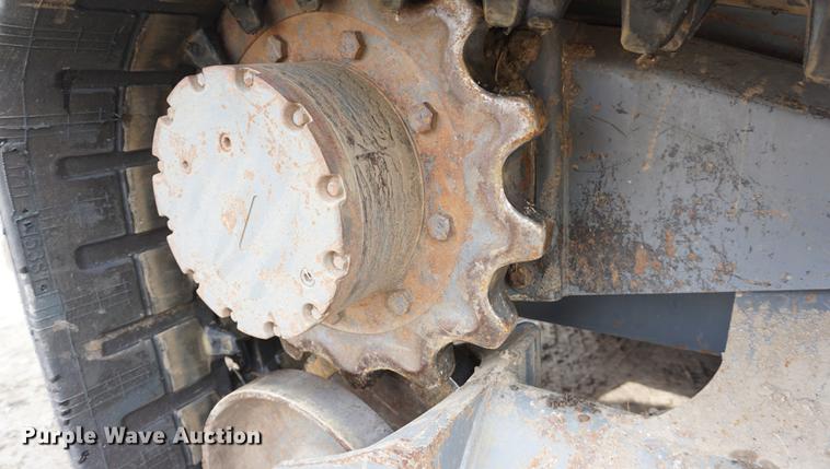 image for item DB0489 2014 Takeuchi TL12 skid steer