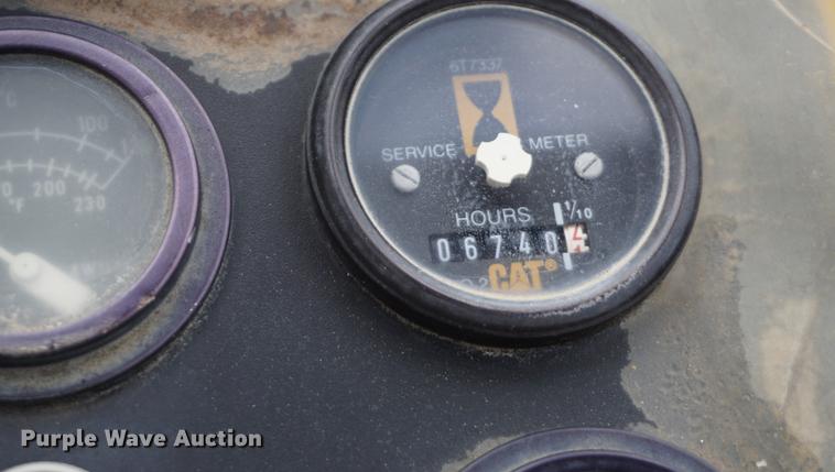 image for item DB0491 1992 Caterpillar CP-563 single drum vibratory roller