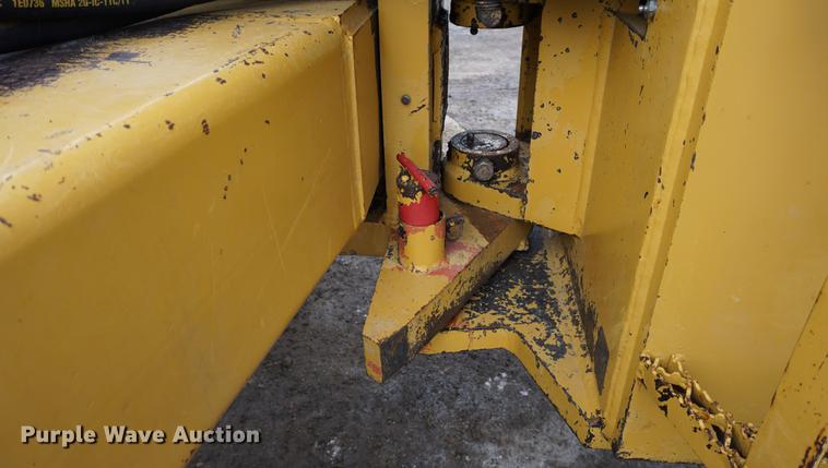 image for item DB0491 1992 Caterpillar CP-563 single drum vibratory roller