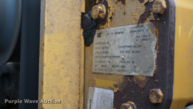 image for item DB0492 2006 Kenworth T300 service truck with crane