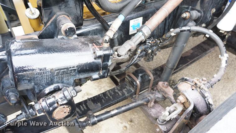 image for item DB0492 2006 Kenworth T300 service truck with crane