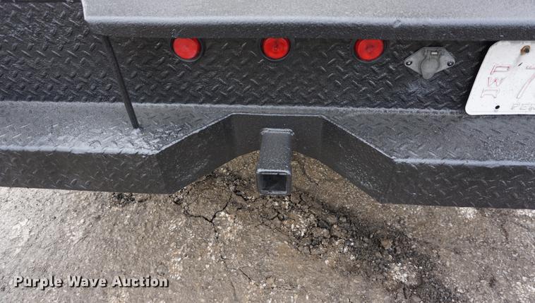 image for item DB0492 2006 Kenworth T300 service truck with crane