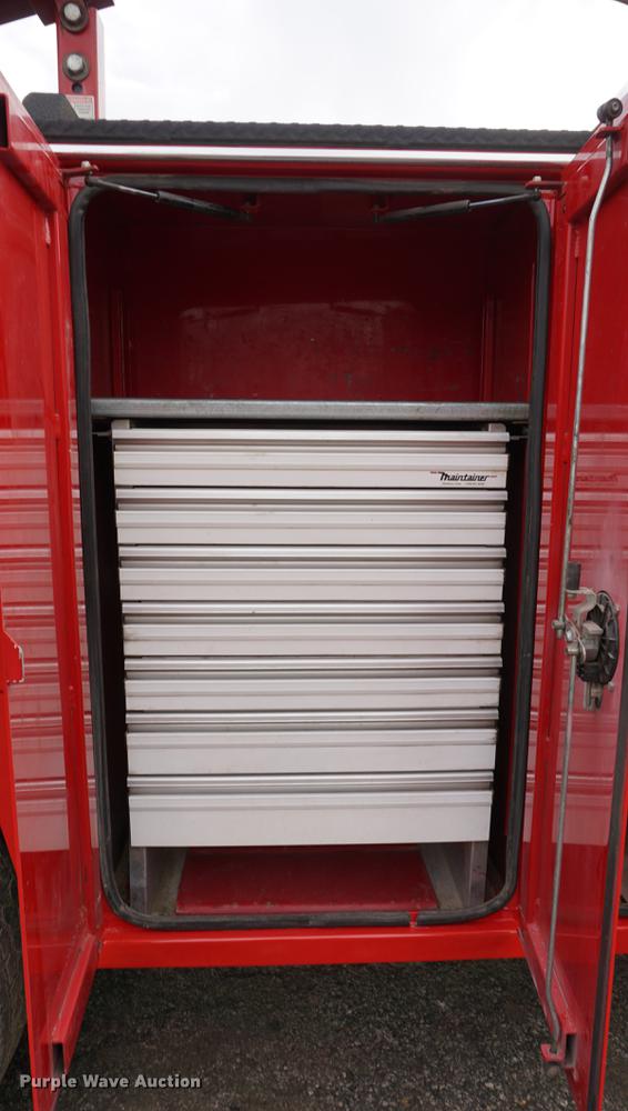 image for item DB0492 2006 Kenworth T300 service truck with crane