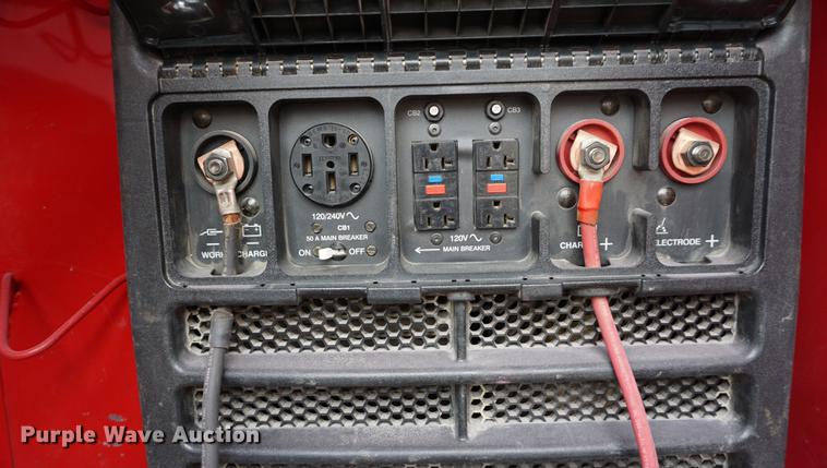 image for item DB0492 2006 Kenworth T300 service truck with crane