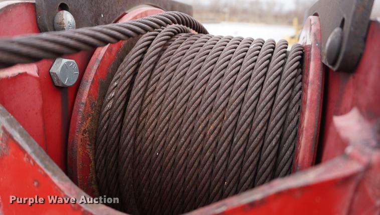 image for item DB0492 2006 Kenworth T300 service truck with crane