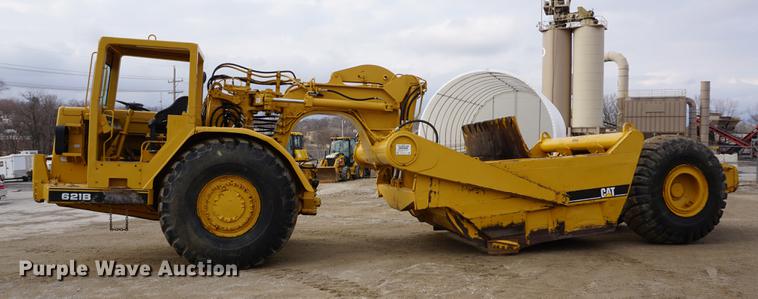 image for item DB0495 1976 Caterpillar 621B conventional scraper