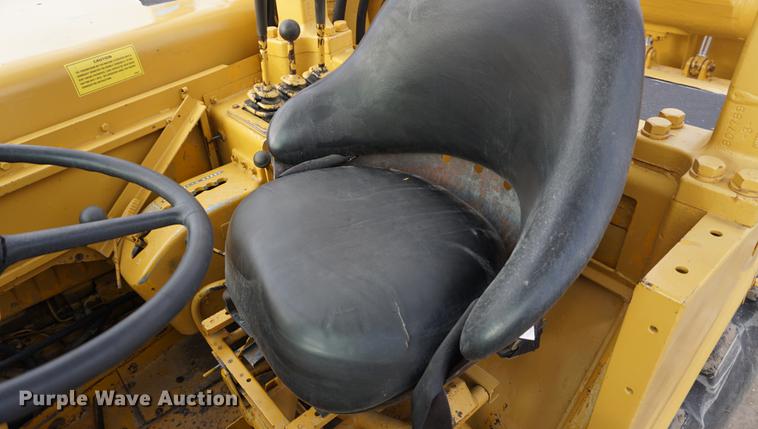 image for item DB0495 1976 Caterpillar 621B conventional scraper