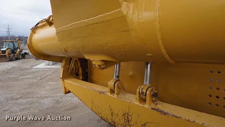 image for item DB0495 1976 Caterpillar 621B conventional scraper