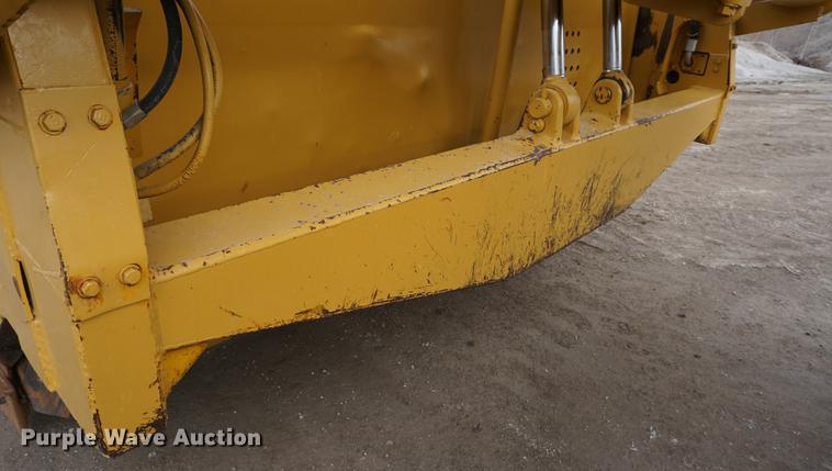 image for item DB0495 1976 Caterpillar 621B conventional scraper