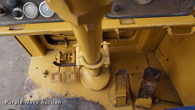 image for item DB0496 1985 Caterpillar 621B conventional scraper