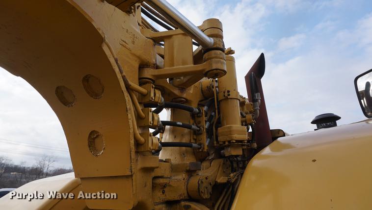 image for item DB0496 1985 Caterpillar 621B conventional scraper