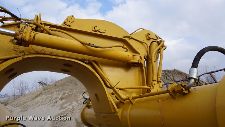image for item DB0496 1985 Caterpillar 621B conventional scraper