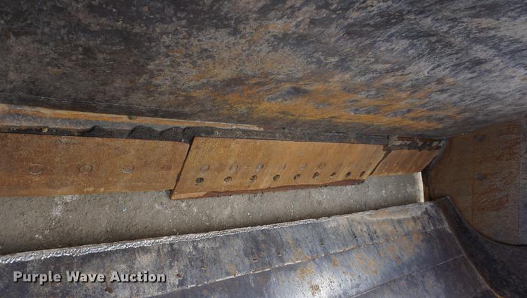 image for item DB0496 1985 Caterpillar 621B conventional scraper