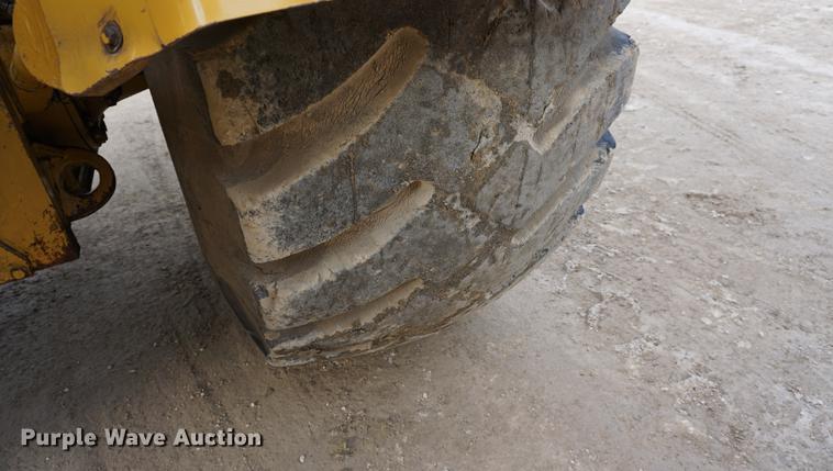 image for item DB0496 1985 Caterpillar 621B conventional scraper