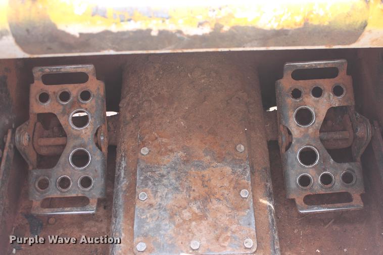 image for item DB5122 2006 Bobcat S250 skid steer