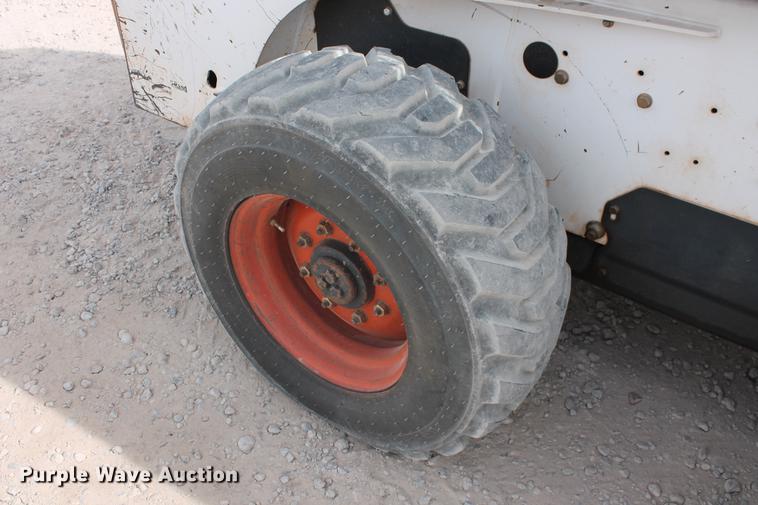 image for item DB5122 2006 Bobcat S250 skid steer