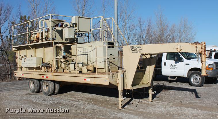 image for item DB5128 1999 Tulsa Rig Iron MSC-325 portable bentonite mud mixing system