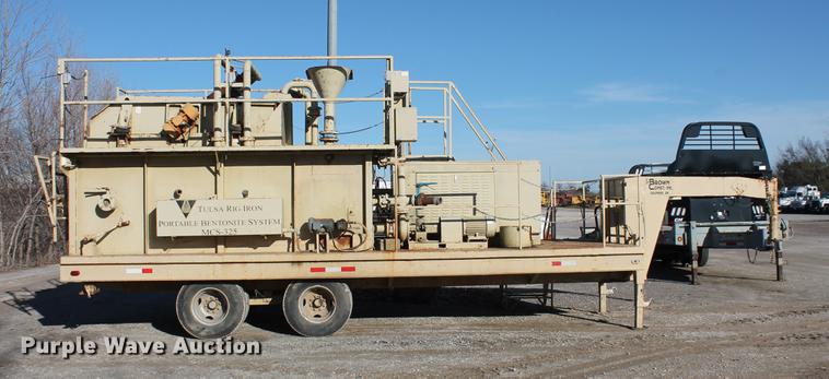 image for item DB5128 1999 Tulsa Rig Iron MSC-325 portable bentonite mud mixing system