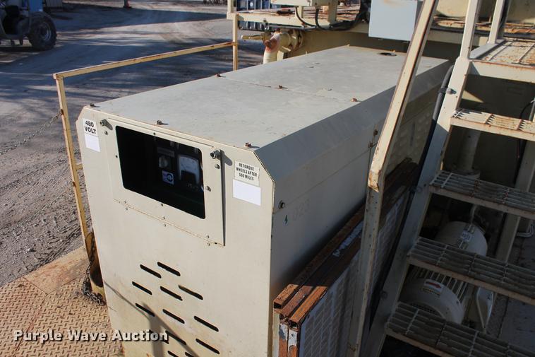 image for item DB5128 1999 Tulsa Rig Iron MSC-325 portable bentonite mud mixing system