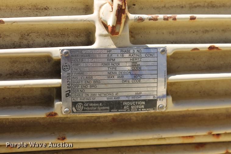 image for item DB5128 1999 Tulsa Rig Iron MSC-325 portable bentonite mud mixing system