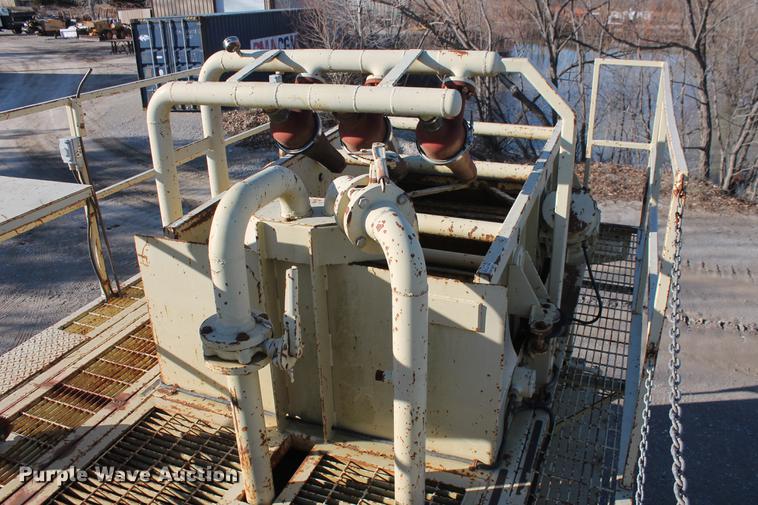 image for item DB5128 1999 Tulsa Rig Iron MSC-325 portable bentonite mud mixing system