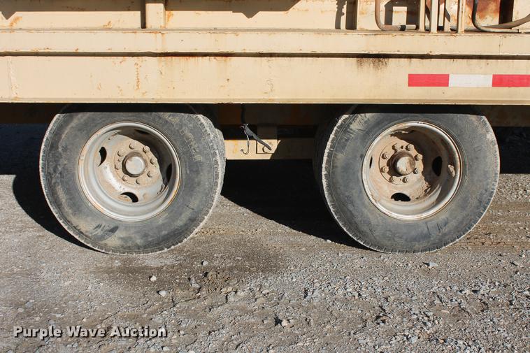 image for item DB5128 1999 Tulsa Rig Iron MSC-325 portable bentonite mud mixing system