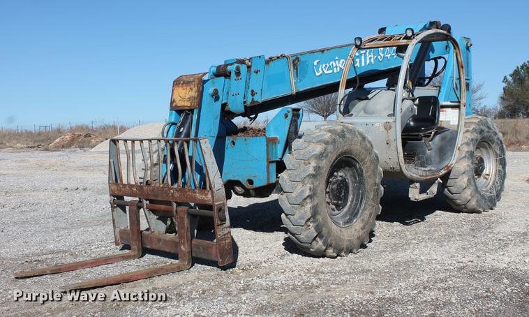image for item DB5129 2007 Genie GTH-844 telehandler