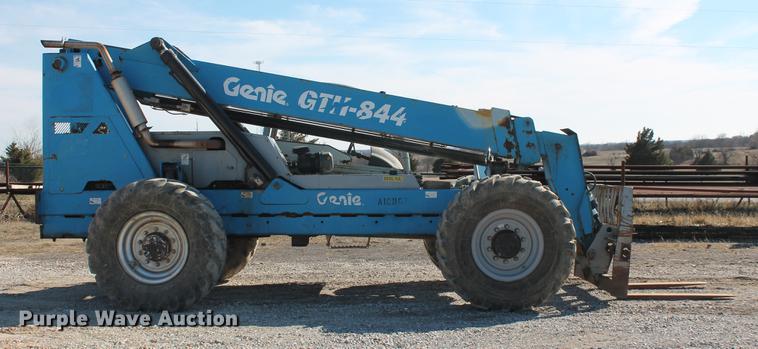 image for item DB5129 2007 Genie GTH-844 telehandler