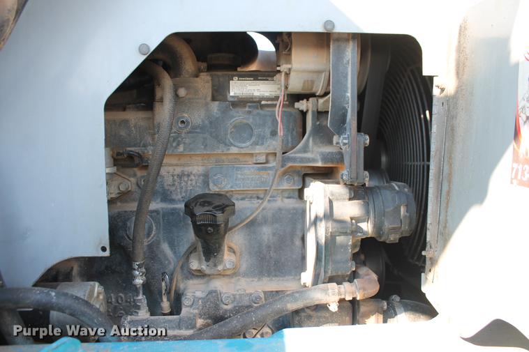 image for item DB5129 2007 Genie GTH-844 telehandler