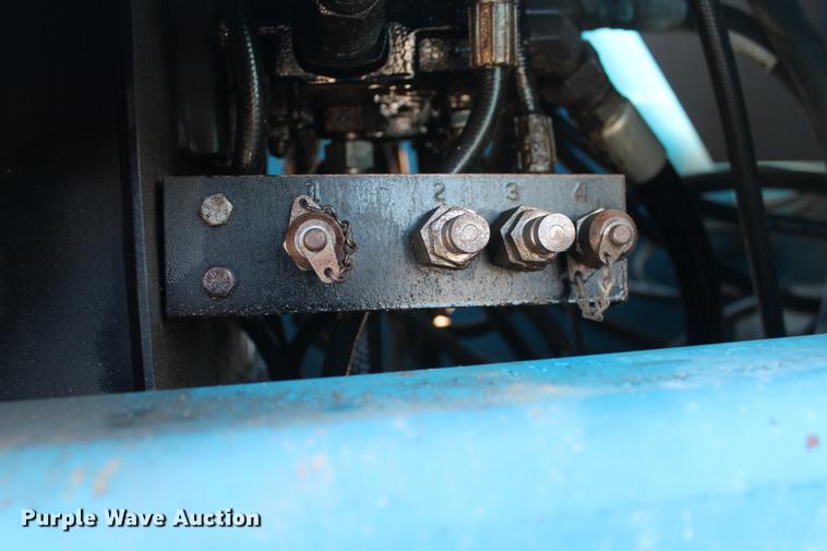 image for item DB5129 2007 Genie GTH-844 telehandler