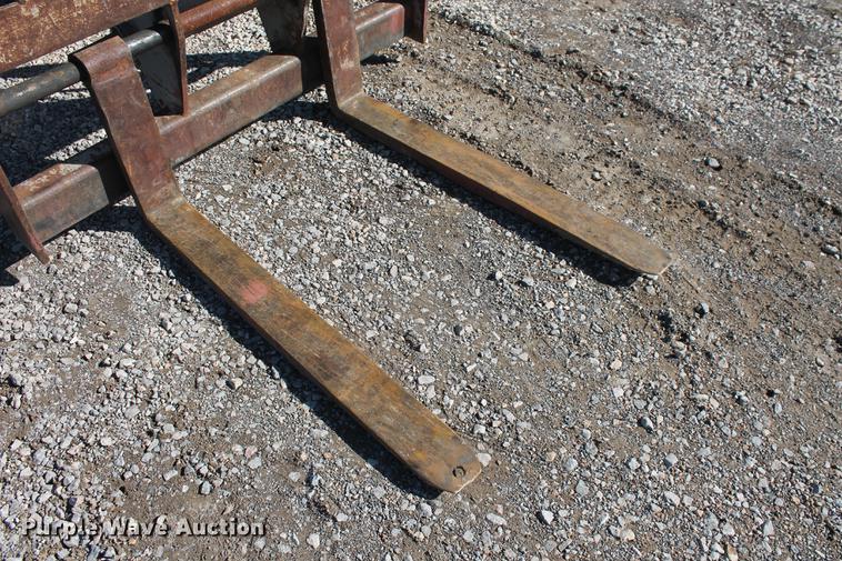 image for item DB5129 2007 Genie GTH-844 telehandler