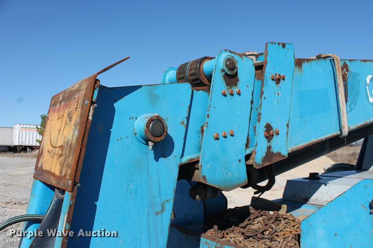 image for item DB5129 2007 Genie GTH-844 telehandler