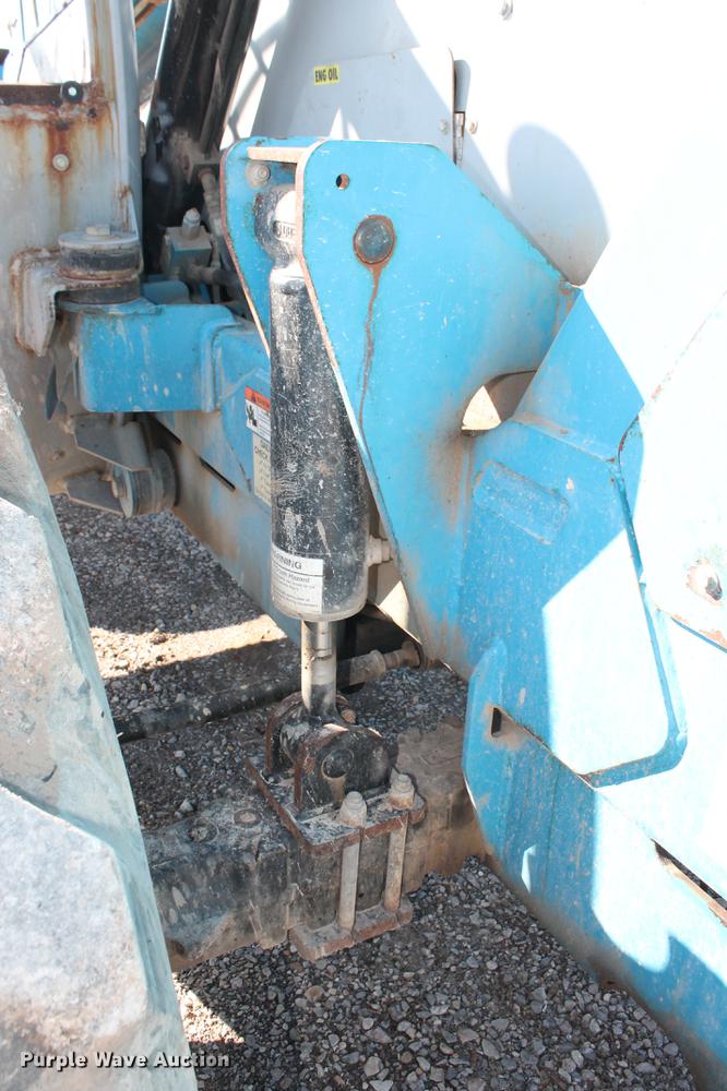 image for item DB5129 2007 Genie GTH-844 telehandler