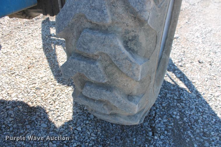 image for item DB5129 2007 Genie GTH-844 telehandler